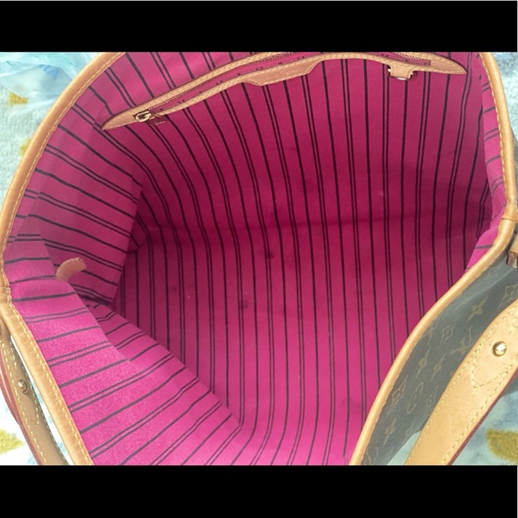 ❌SOLD❌ Louis Vuitton Delightful MM monogram - Picture 8 of 13